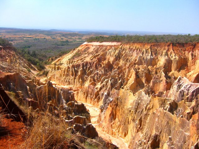 Lavaka ankarafantsika 2